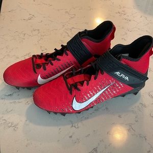 Nike Alpha Menace Pro 2 Mid (Size 10)